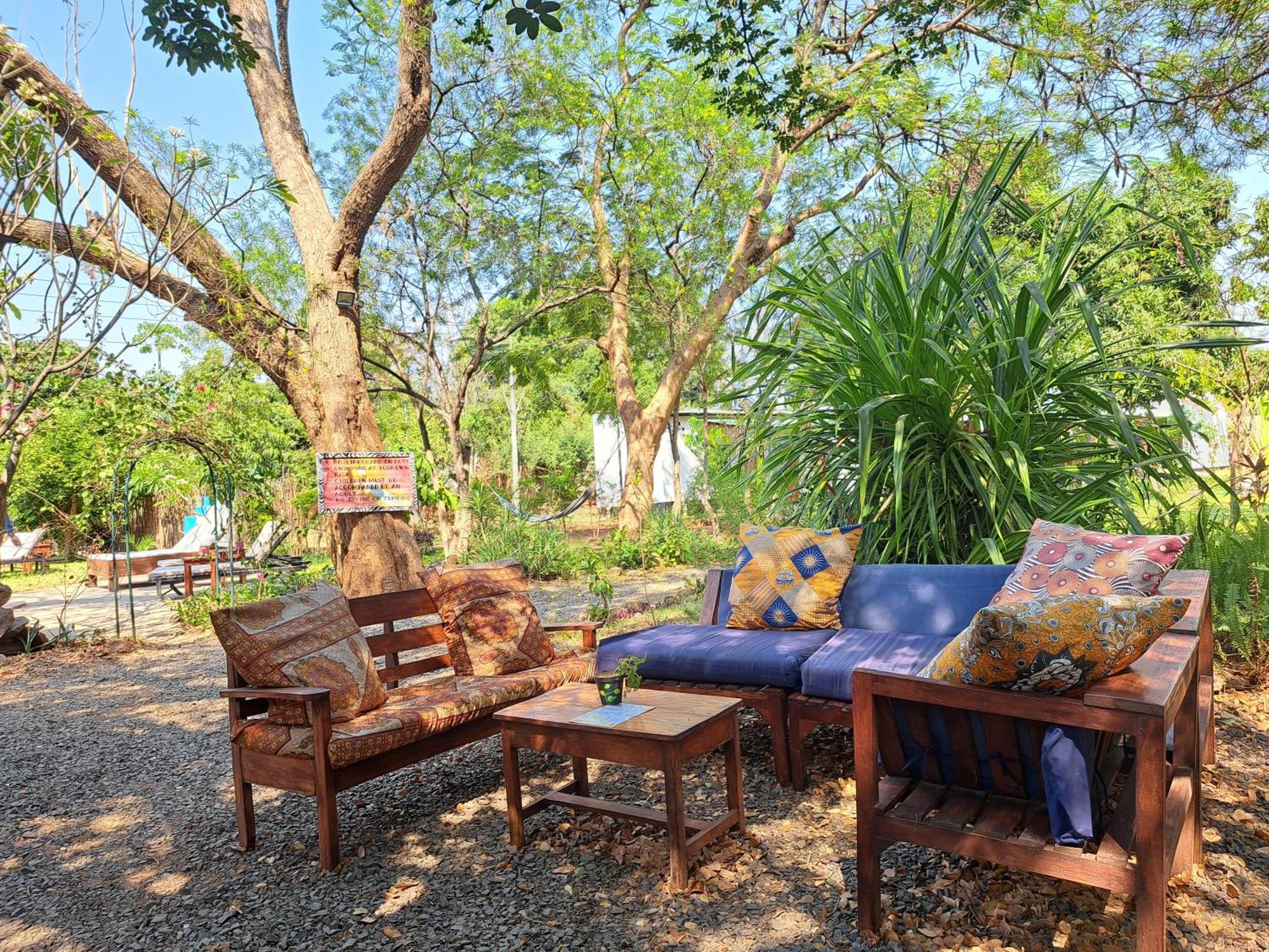 Kamunjila Lodge Livingstone Esterno foto