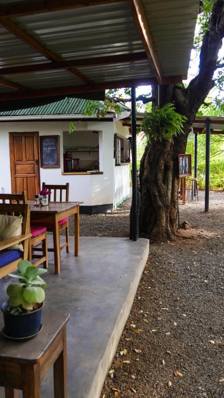 Kamunjila Lodge Livingstone Esterno foto